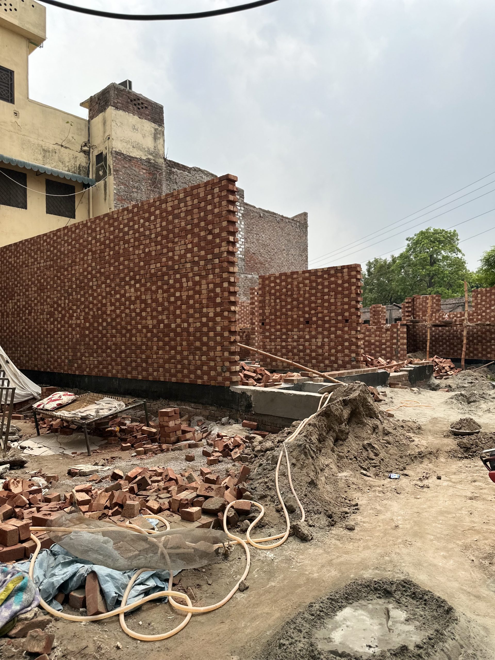 Grey Structure Project 23